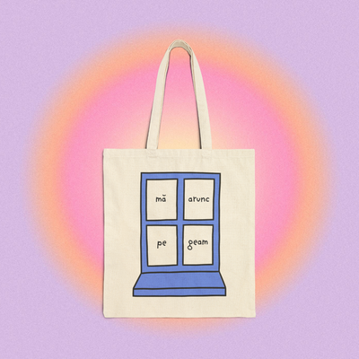 mă arunc pe geam - Tote Bag